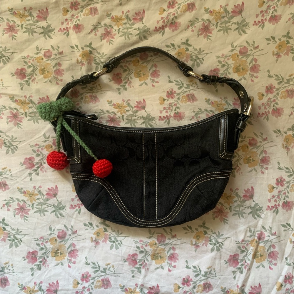 Black vintage coach mini shoulder bag